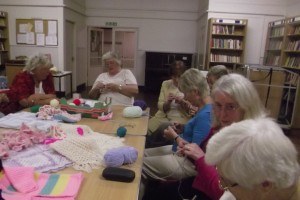 Crochet workshop - more members trying the design